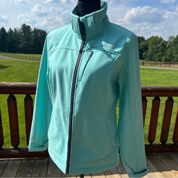 Free Country Jackets & Blazers - Free Country Women's hard shell Jacket